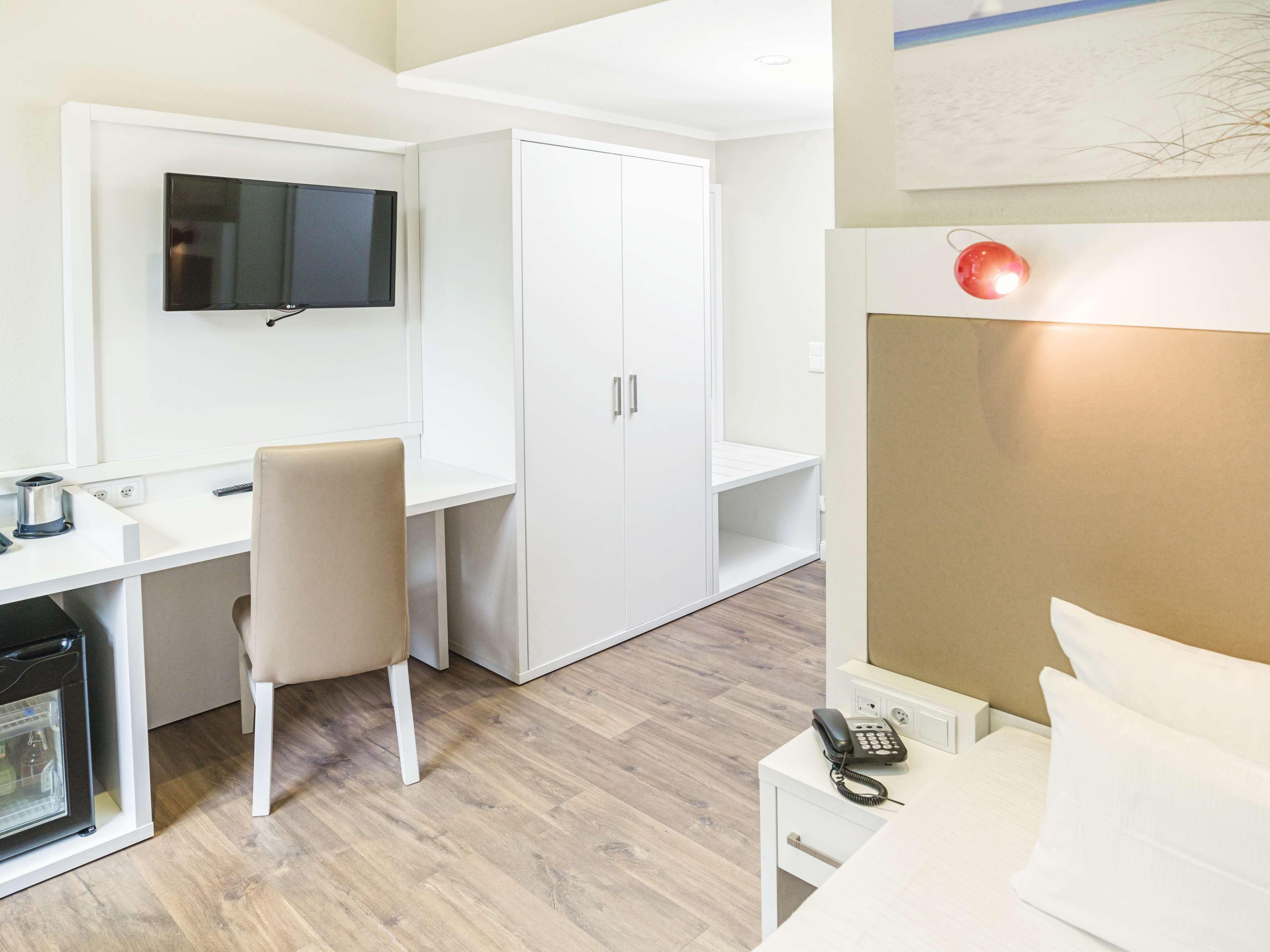 Hotel Domicil Hamburg By Golden Tulip Bagian luar foto