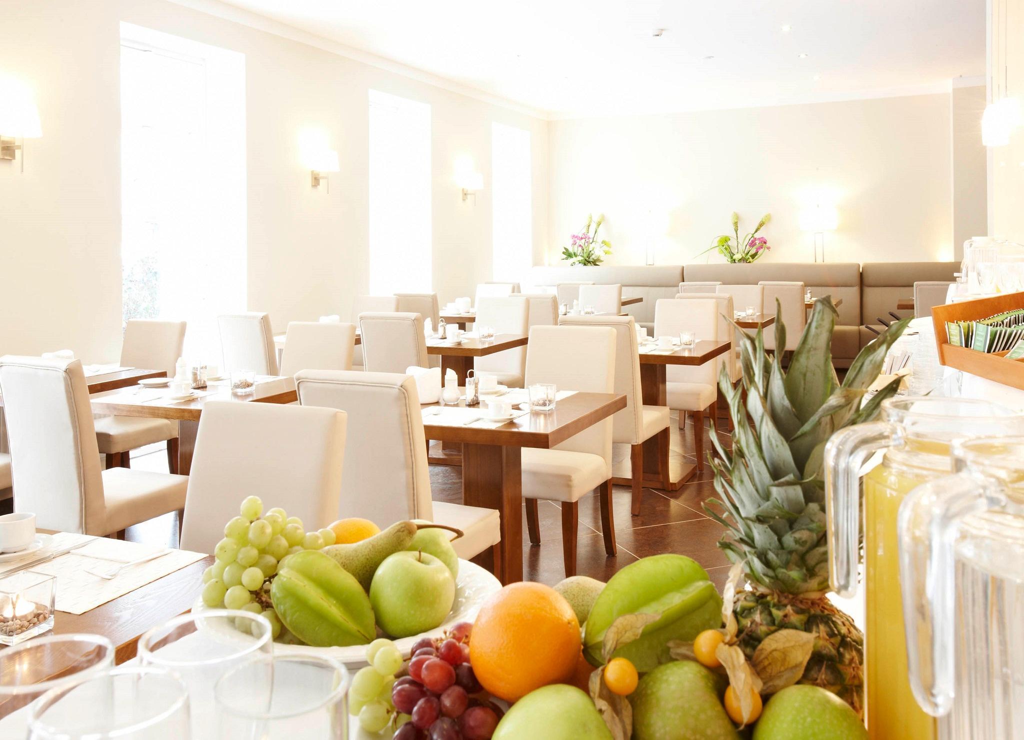 Hotel Domicil Hamburg By Golden Tulip Bagian luar foto
