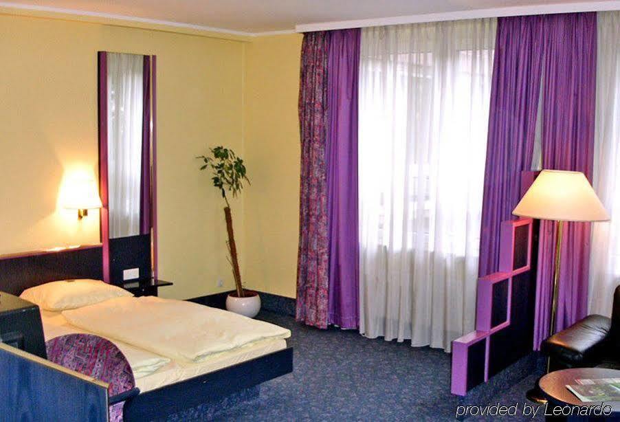 Hotel Domicil Hamburg By Golden Tulip Bagian luar foto