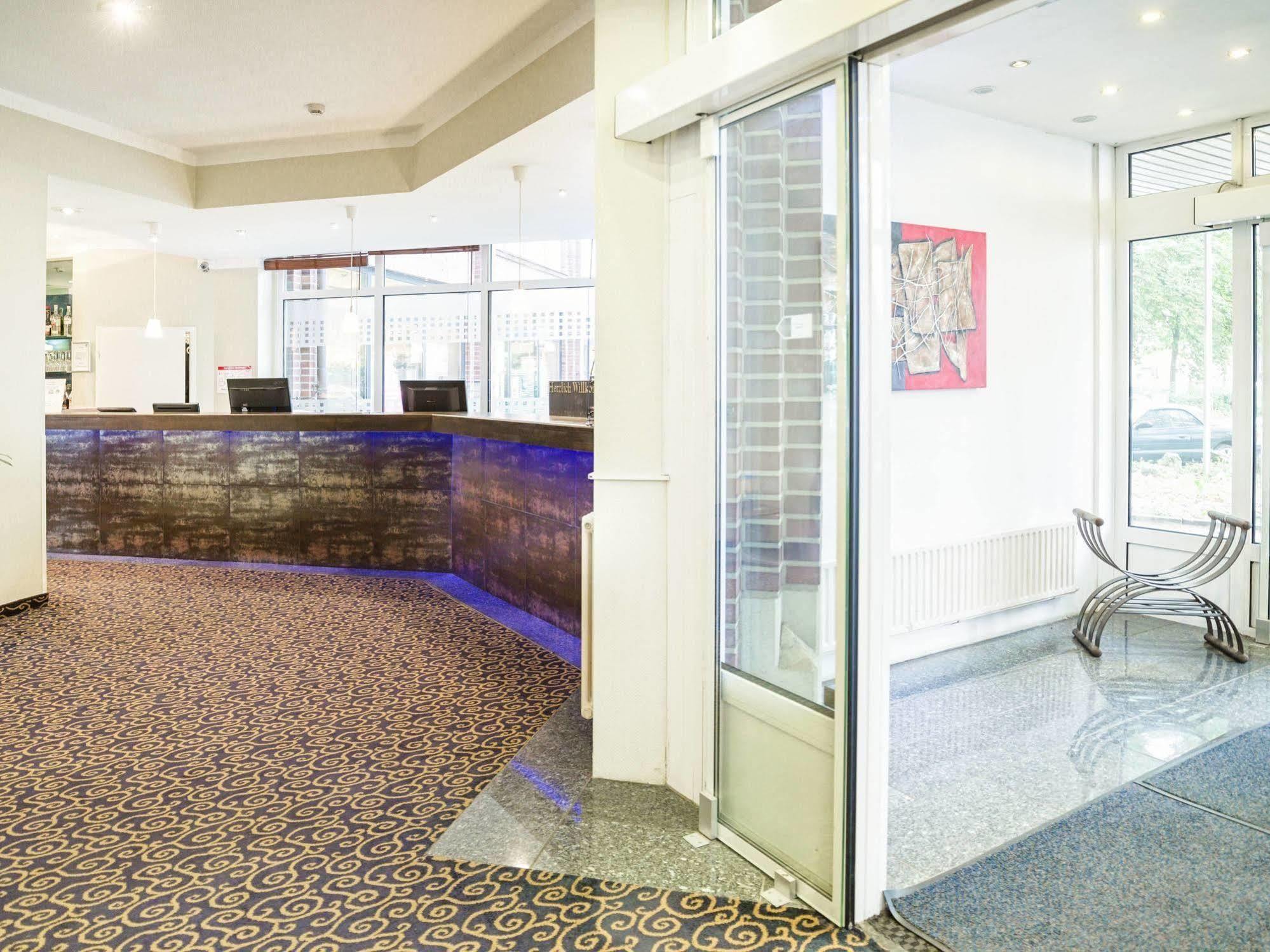 Hotel Domicil Hamburg By Golden Tulip Bagian luar foto